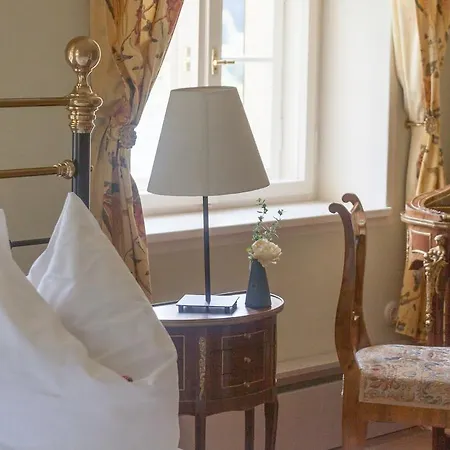 Herrenhaus Orangella * Stadt Wehlen