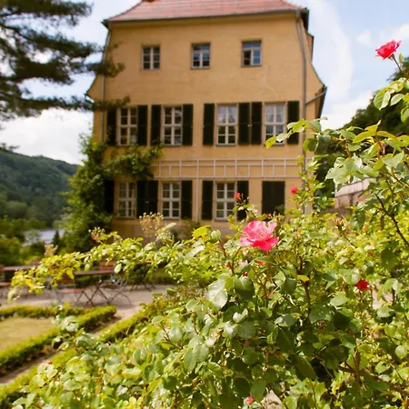 Herrenhaus Orangella